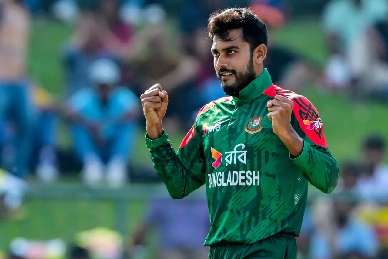 ওয়ানডে অধিনায়ক মিরাজের ফর্মহীনতা নিয়ে উদ্বিগ্ন নন কোচ সিমন্স।