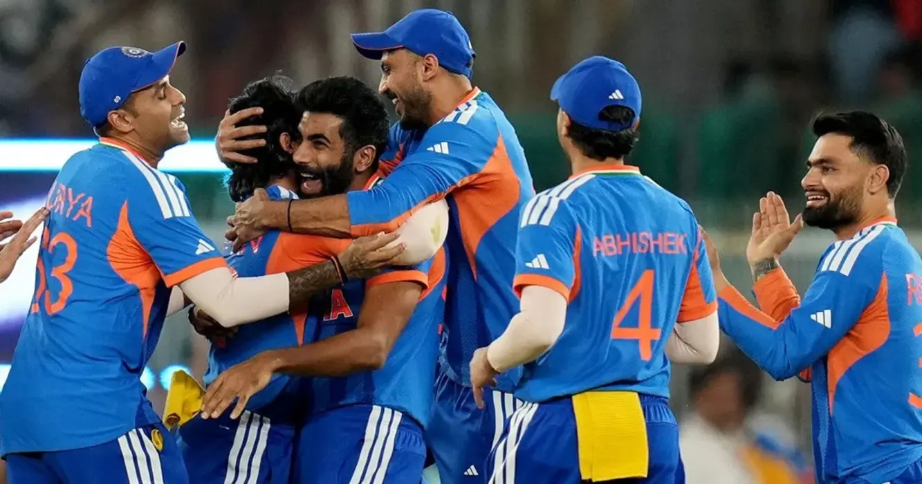 রেকর্ড গড়ে শিরোপা জিতলো ভারত, পাত্তাই পেল না নিউজিল্যান্ড