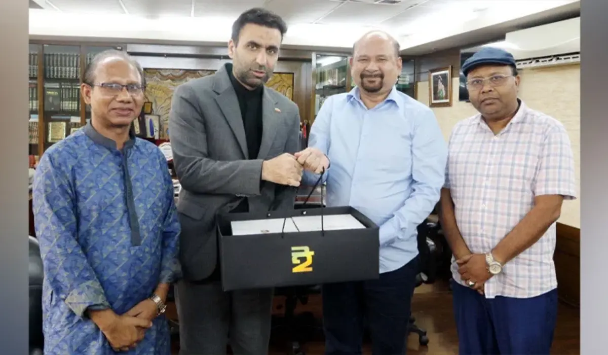 ইরান দেখিয়েছে, মুসলিম বিশ্বের নিরাপত্তা ও নেতৃত্ব মুসলমানদেরই দিতে হবে: বাহাউদ্দীন