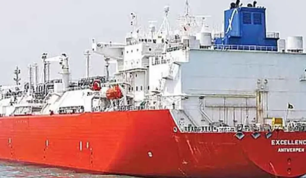 বুধবার আসতে পারে এলএনজিবাহী জাহাজ, ৭০০ মিলিয়ন ঘনফুটে গ্যাস সরবরাহ