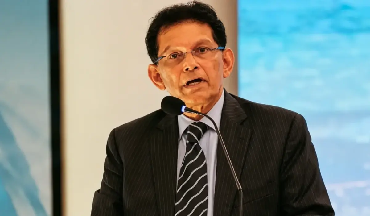 কাতার সফরে পররাষ্ট্রমন্ত্রী, আলোচনায় জ্বালানি ও বিনিয়োগ
