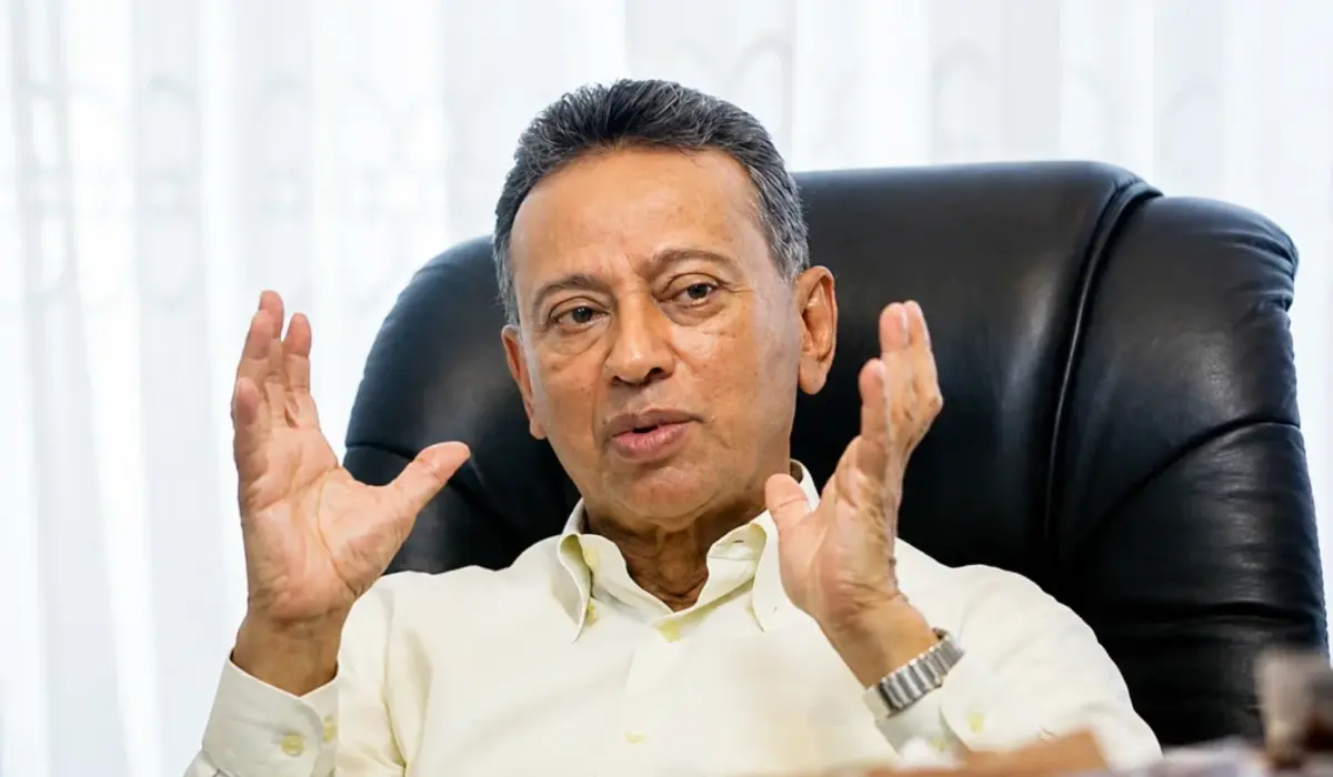 জ্বালানি সংকট দ্রুত কাটছে না, ধীরগতিতে সমাধানের কথা জানালেন অর্থমন্ত্রী